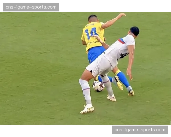 历史回顾：追溯世纪之交西甲盛行的“小禁区之王”与定位球战术。